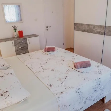 Terra With Heated Pool * مارينا