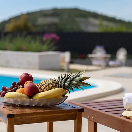Holiday home Terra With Heated Pool Marina