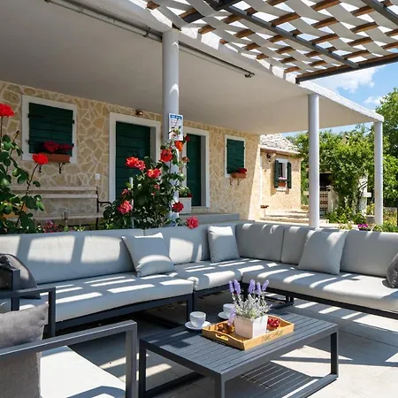 Holiday home Terra With Heated Pool *