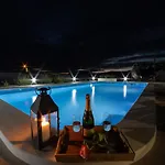Terra With Heated Pool מרינה