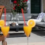 בית נופש Terra With Heated Pool מרינה