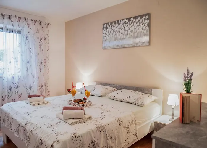 Vikendica Terra With Heated Pool *