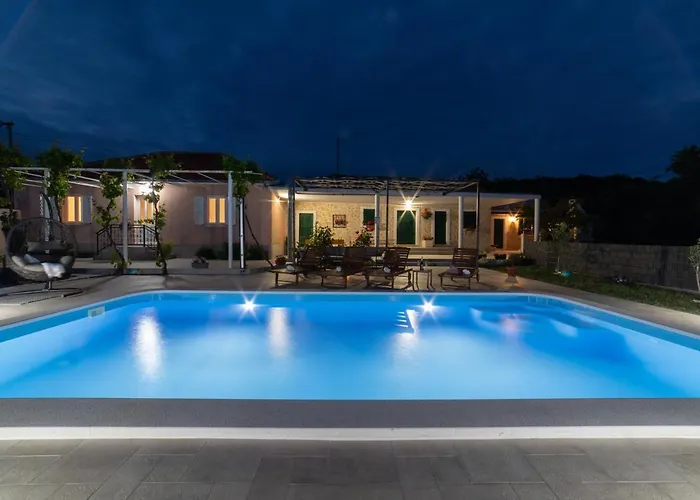 Terra With Heated Pool