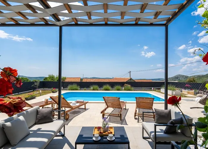 Terra With Heated Pool